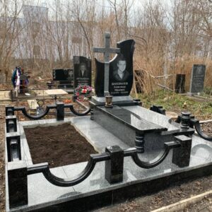 Художні проєкти з граніту