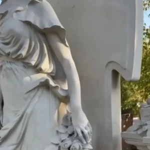 пам'ятники з піщаника Дніпро